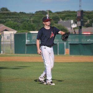 Meet your Posher, Ethan